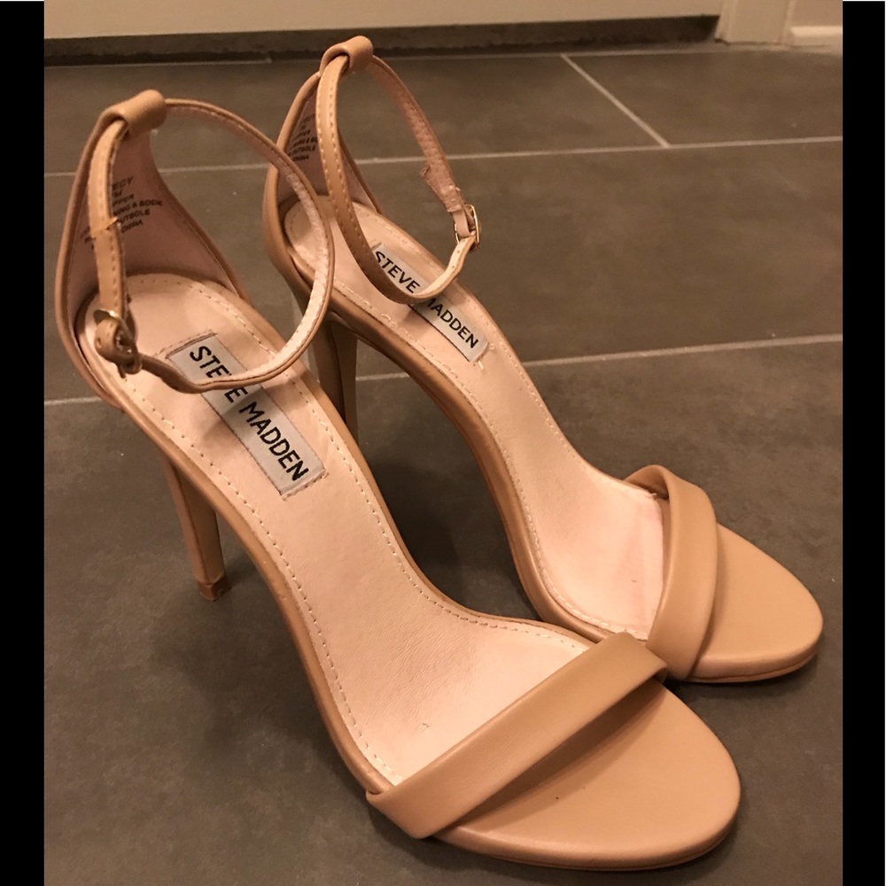 Nude 4” Steve Madden Heels